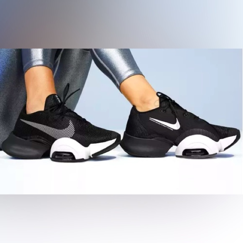 The Nike Air Zoom SuperRep 2 Black/White